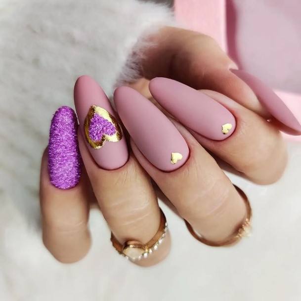 Womens Cool Heart Nail Ideas