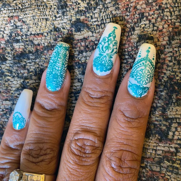 Womens Cool Henna Nail Ideas