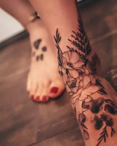 Womens Cool Paw Print Tattoo Ideas