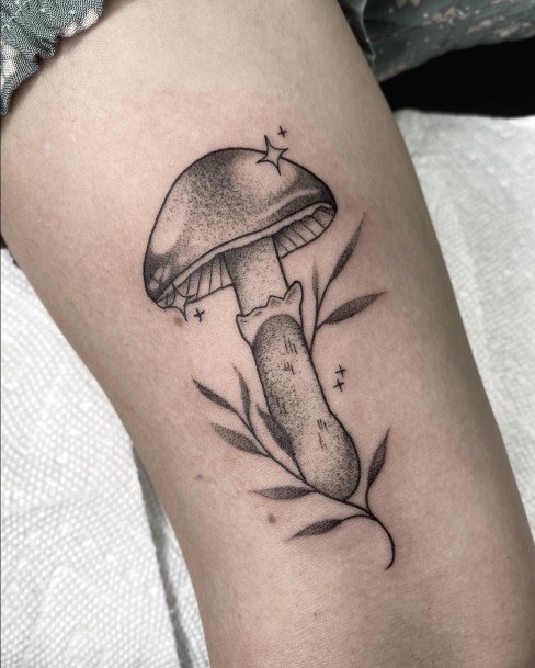 Womens Cool Small Mushroom Tattoo Ideas