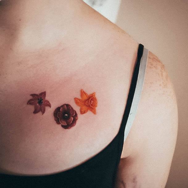 Womens Daffodil Tattoo Body Art