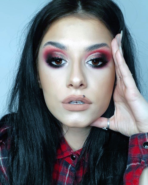 Womens Deep Red And Brown Eyeshadow