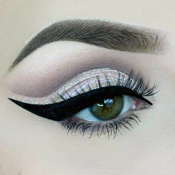 Womens Dewy Good Eyeshadow