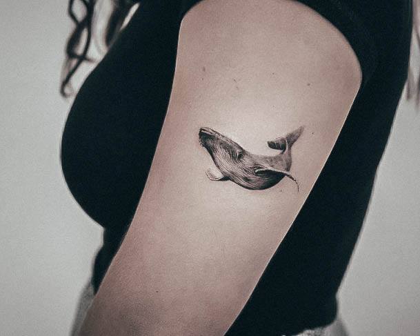 Womens Diwhale Whale Tattoo