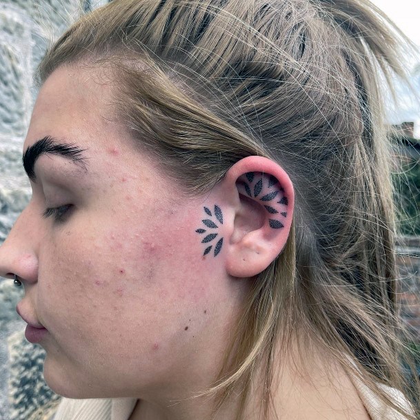 Womens Ear Super Tattoo Designs