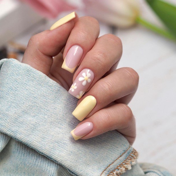 Womens Easter Girly Nail Designs