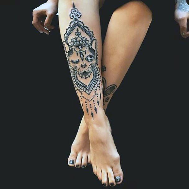 Womens Elegant Tattoo Leg