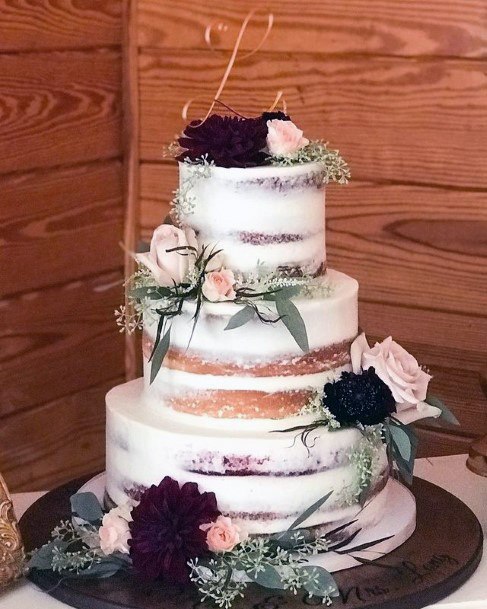 Womens Fall Wedding Cakes