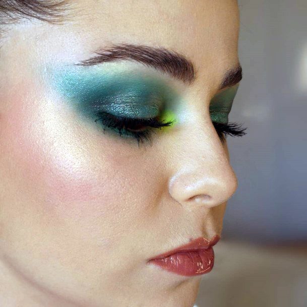 Womens Fancy Green Blue Eyeshadow