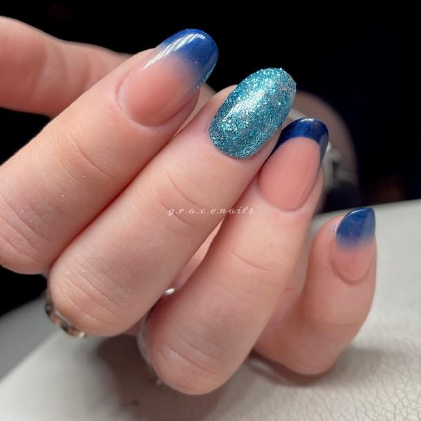 Womens Fingernail Art Blue Glitter Nail