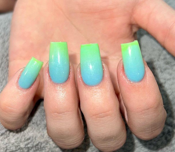 Womens Fingernail Art Blue Summer Nail