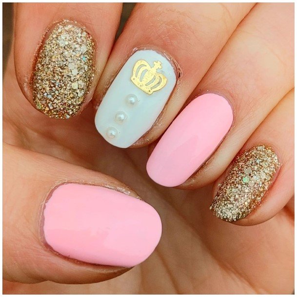 Womens Fingernail Art Crown Nail