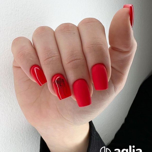 Womens Fingernail Art Deep Red Nail