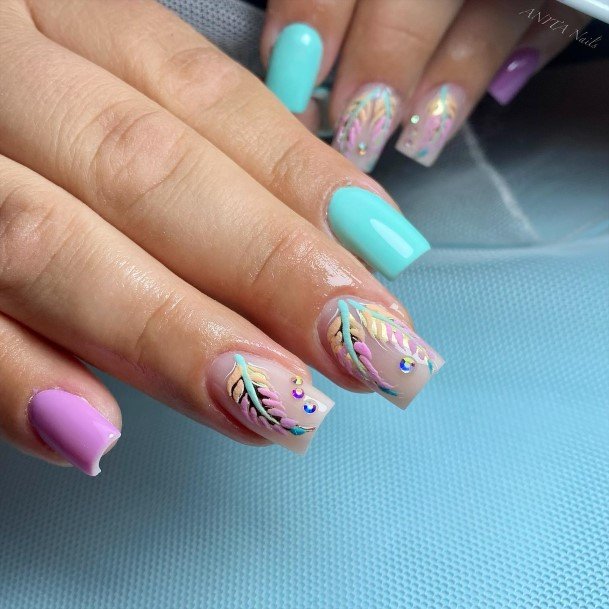 Womens Fingernail Art Feather Nail