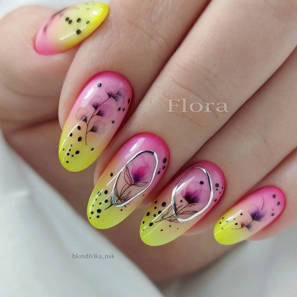 Womens Fingernail Art Festival Nail