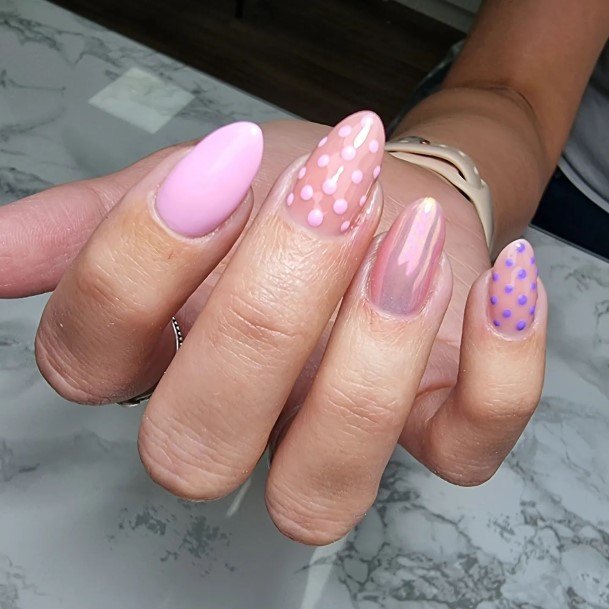 Womens Fingernail Art Polka Dot Nail