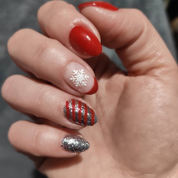 Womens Fingernail Art Red And Silver Nail