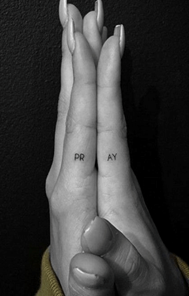 Womens Fingers Pray Tattoo