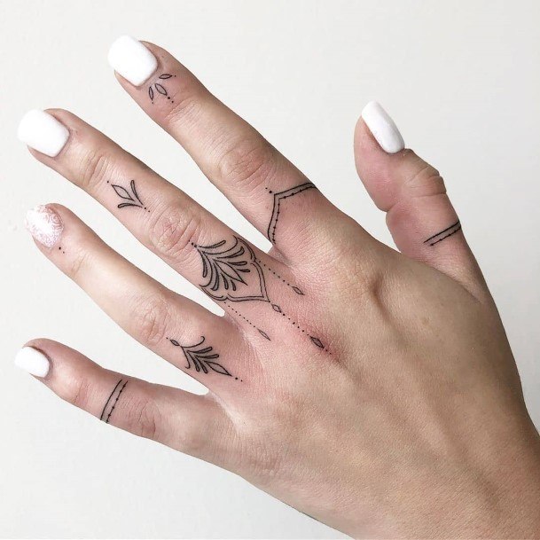 Womens Fingers Small Dotted And Lined Tattoo