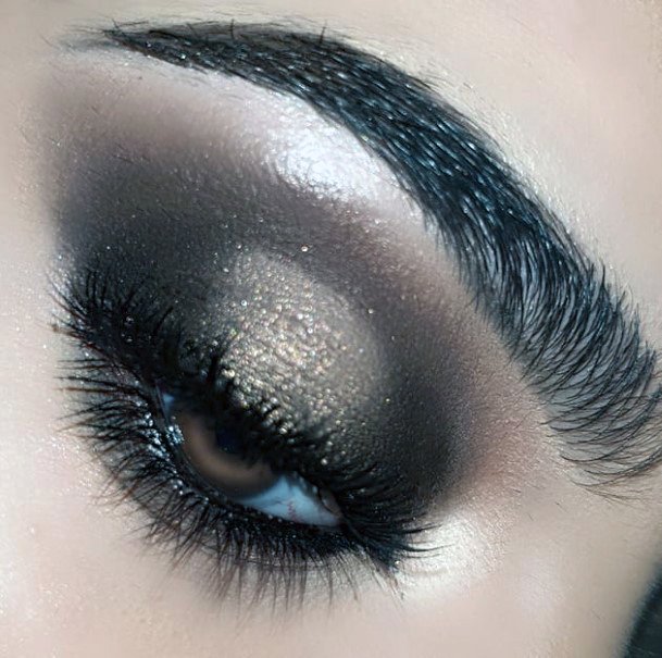 Womens Foiled Dark Brown Eyeshadow