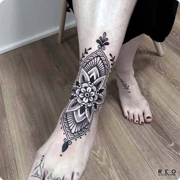 Womens Foot Spectacular Tattoo