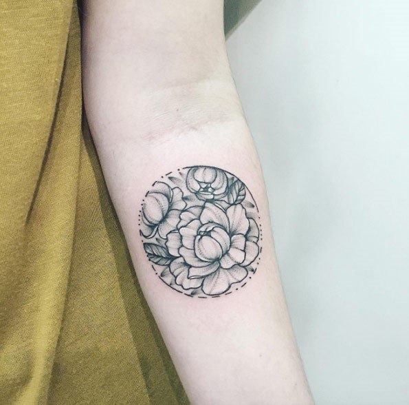 Womens Forearms Cool Floral Circle Tattoo