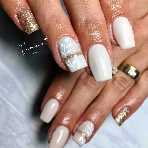 Womens Gold Dress Good Looking Nails