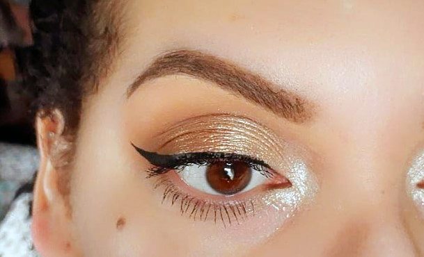 Womens Gold Good Eyeshadow