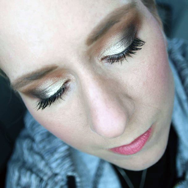 Womens Gorgeous Brown Eyeshadow