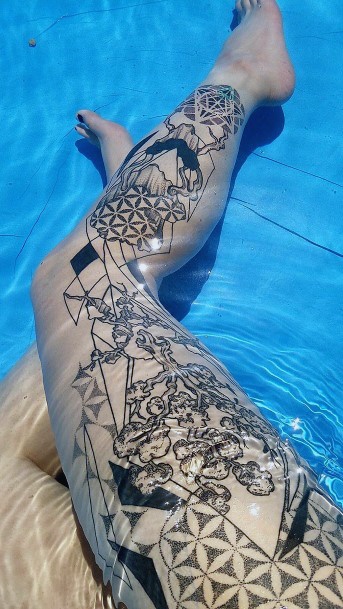 Womens Grand Leg Tattoo