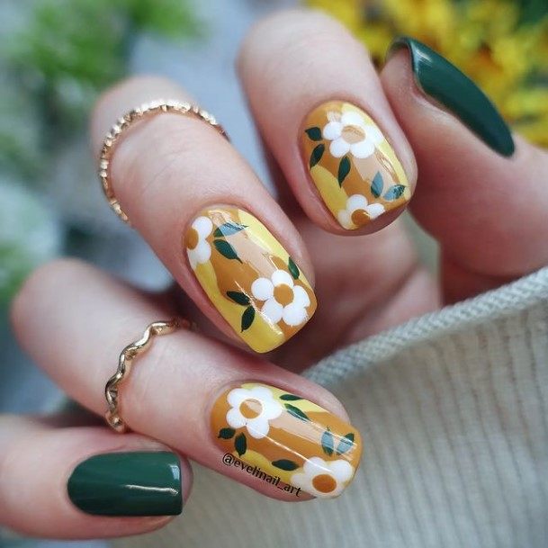 Womens Green And Yellow Girly Nail Designs