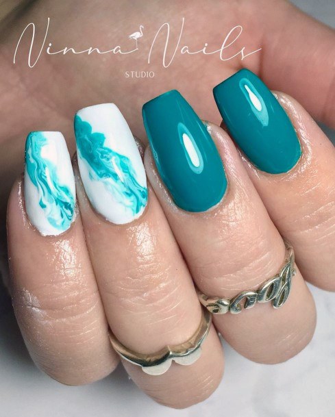 Womens Green Dress Good Looking Nails