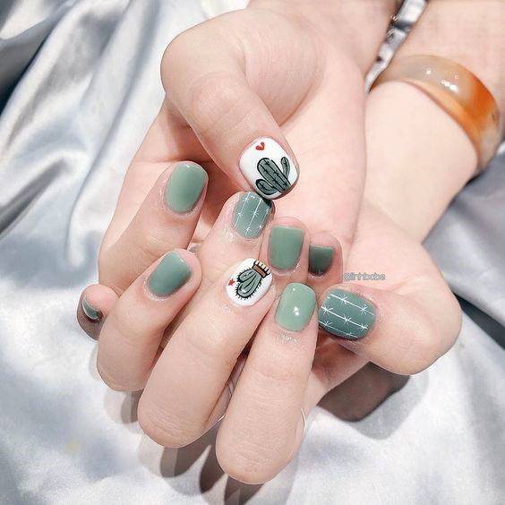 Womens Grey Cactus Nails Art