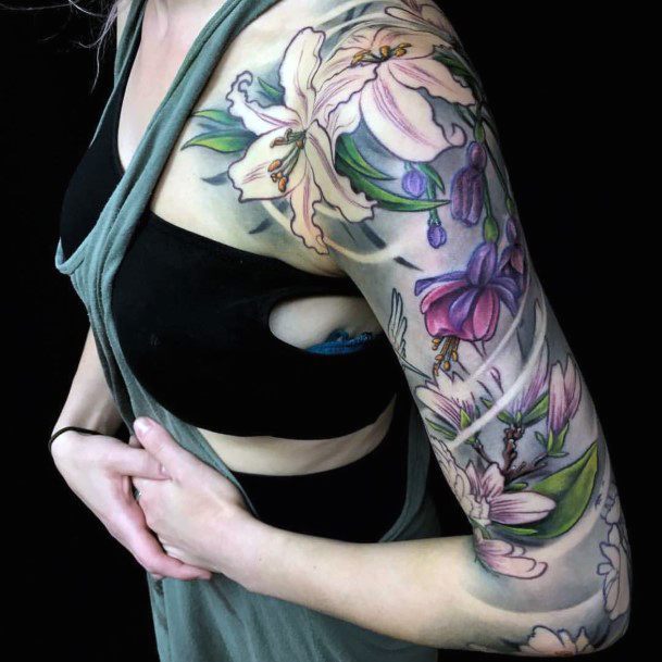 Womens Half Sleeve Amazing Grey Toned Floral Tattoo