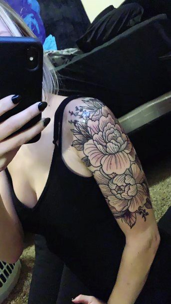 Womens Half Sleeve=grey Flower Tattoo
