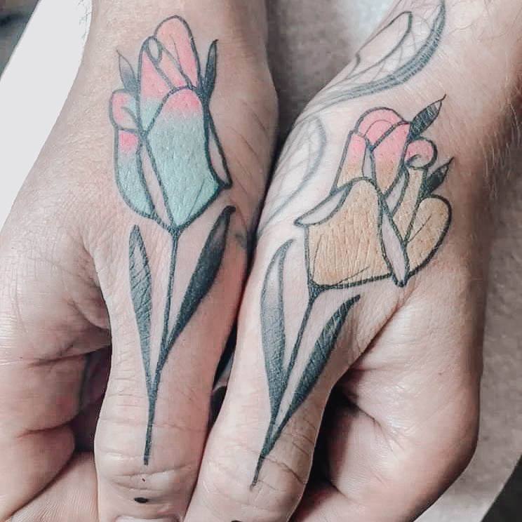 Womens Hand Tattoos (19)