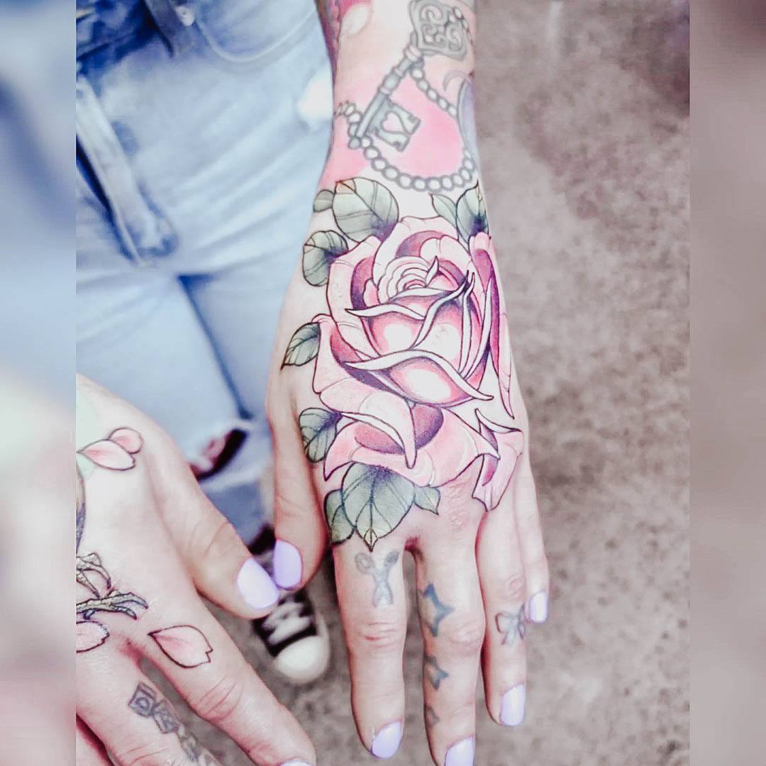 Womens Hand Tattoos (20)