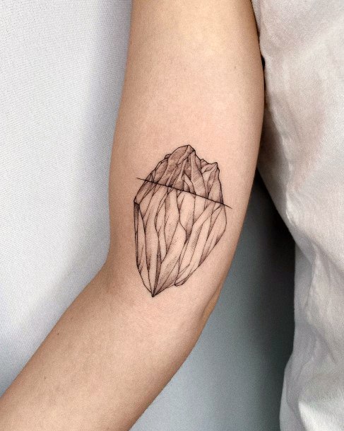 Womens Iceberg Girly Tattoo Designs