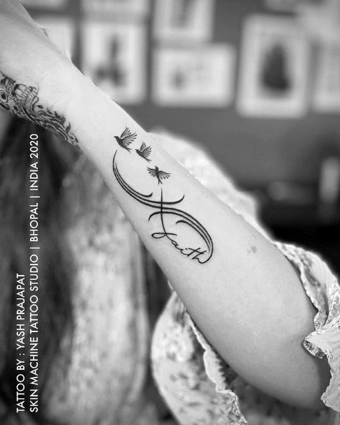 Womens Infinity Tattoo With Trio Of Flies Art