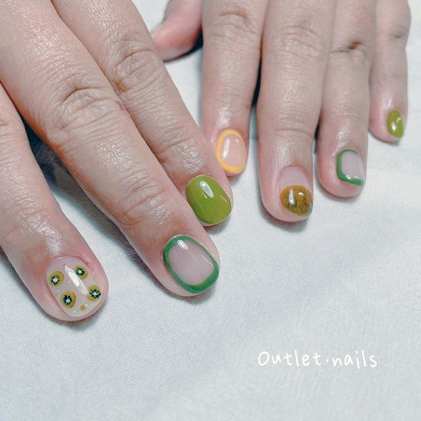 Womens Kiwi Nail Art