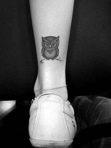 Womens Legs Tiny Owl Tattoo