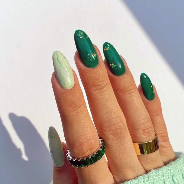 Womens Light Green Good Looking Nails