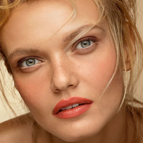Top 60 Best Red Lipstick Looks For Women - Sultry Lip Makeup