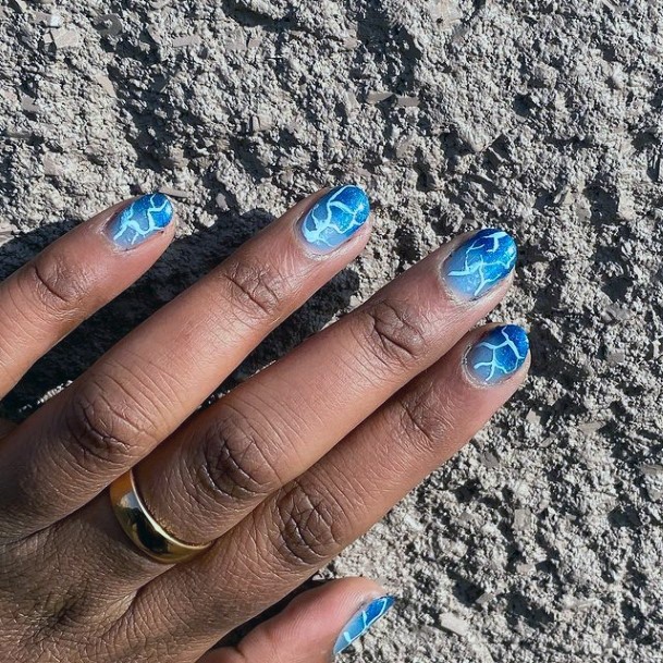 Womens Lightening Streaks Art Blue Water Nails