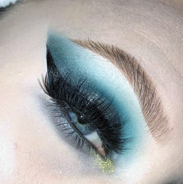 Womens Livid Light Blue Eyeshadow