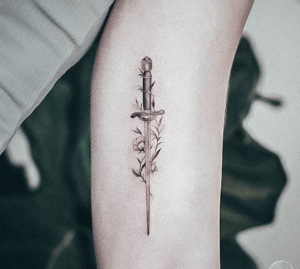 Womens Lovely Dagger Tattoo Ideas