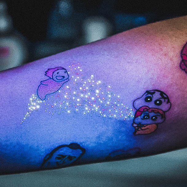 Womens Lovely Glow In The Dark Tattoo Ideas