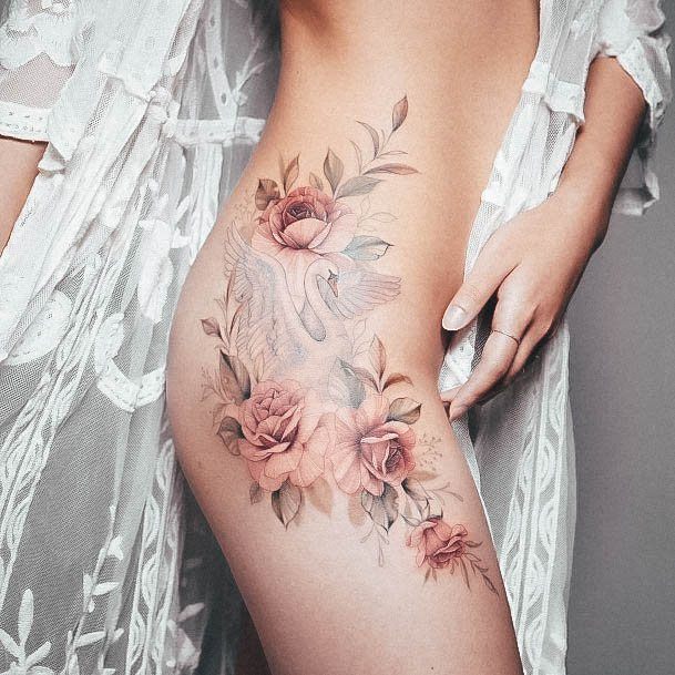 Womens Lovely Hip Tattoo Ideas