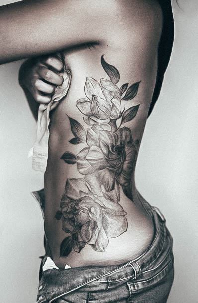 Womens Lovely Rib Tattoo Ideas