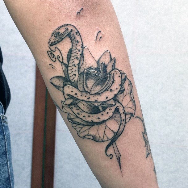 Womens Mangled Snake Grey Tattoo Hands